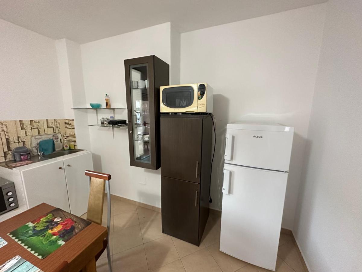 Vasilika Apartments Sarandë Buitenkant foto